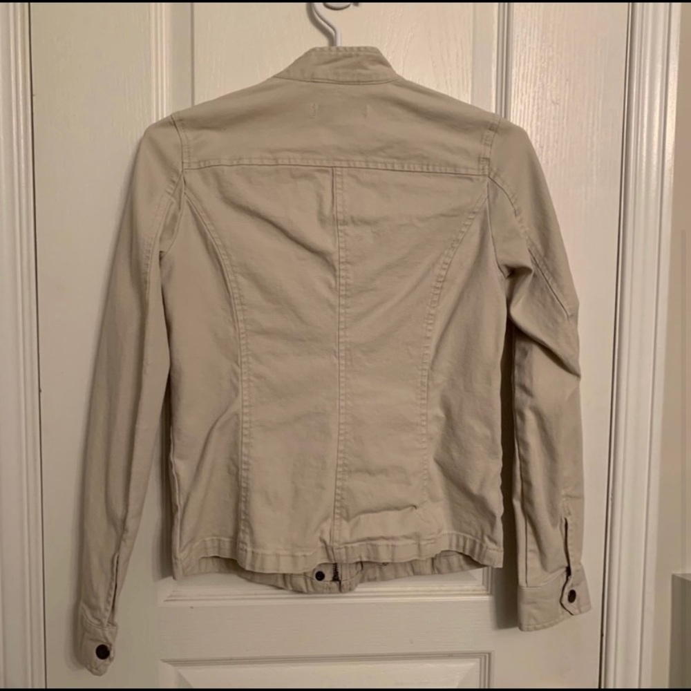 REVOLUTION (RICKI’S) | Beige Jean-Like Jacket - Picture 2 of 4